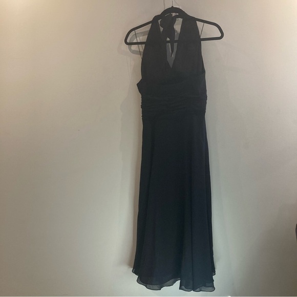 DONNA MORGAN Sz 12 100% Silk Ruching Waist Halter Top A-line Skirt Lined Dress - Picture 11 of 11